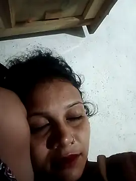 Snapshot of Chandni_Love143 chatting on October 2025 12:21:02 AM Chandni Love143 online show from October 2025 12:21:02 AM