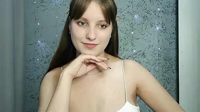Leonaalove online show from November 2025 09:53:01 AM