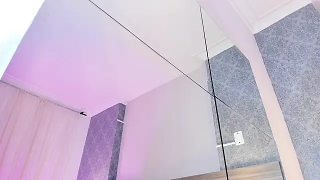 Snapshot of MiilaBlake chatting on September 2025 07:58:02 PM MiilaBlake online show from September 2025 07:58:02 PM