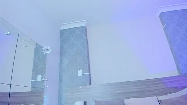 Snapshot of MiilaBlake chatting on December 2025 08:16:02 PM MiilaBlake online show from December 2025 08:16:02 PM