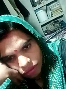 Snapshot of Soniya_pandit chatting on December 2025 02:33:02 PM Soniya pandit online show from December 2025 02:33:02 PM