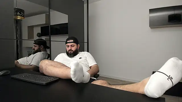 DravenPeak online show from December 2025 12:29:01 AM