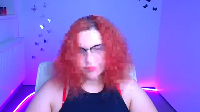 ScarletVixen  online show from September 2025 05:38:01 PM