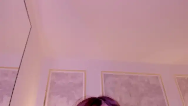 doll eyees  online show from September 2025 02:35:02 AM