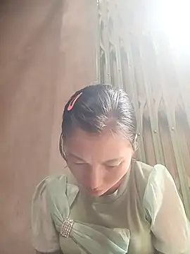 YAYAA-502 online show from October 2025 03:28:01 AM