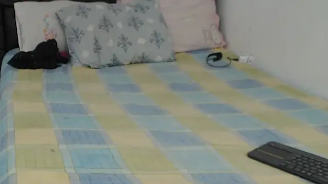 Snapshot of zoe_stp_latina chatting on November 2025 07:16:02 PM zoe stp latina online show from November 2025 07:16:02 PM