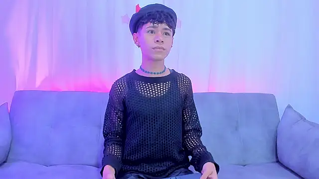 Dante 06 online show from September 2025 12:16:01 PM