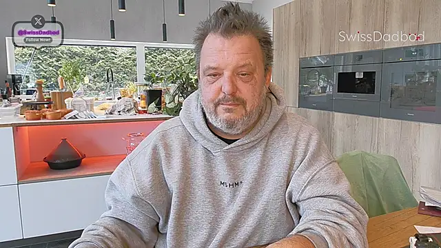 SwissDadbod online show from December 2025 03:08:01 PM