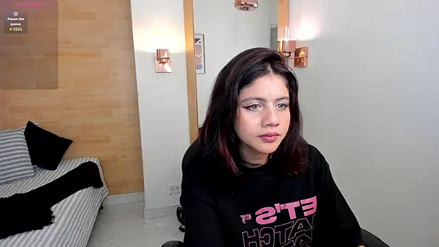 Snapshot of Julieth_brown_ chatting on September 2025 12:26:01 PM Julieth brown online show from September 2025 12:26:01 PM
