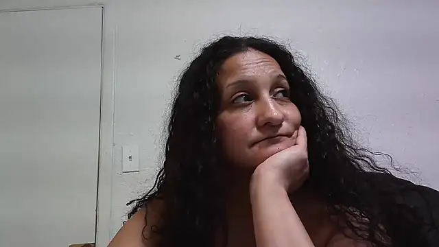 foxyashley online show from September 2025 04:28:02 AM