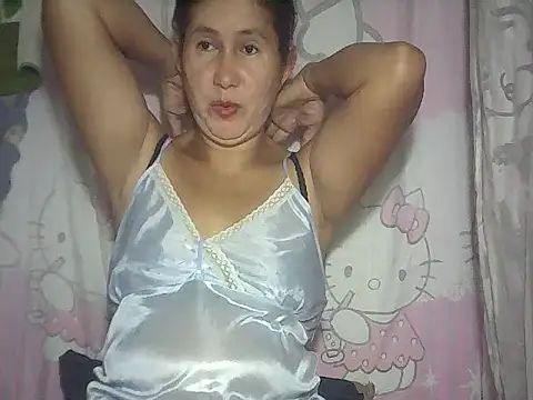 Snapshot of sweet_candiceee chatting on October 2025 12:44:01 AM sweet candiceee online show from October 2025 12:44:01 AM