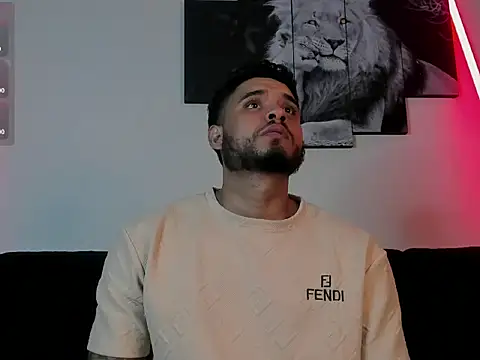 Austin torres  online show from September 2025 03:50:02 AM