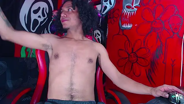 Snapshot of dante_hellsingx chatting on November 2025 12:32:01 AM dante hellsingx online show from November 2025 12:32:01 AM