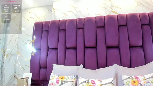 Snapshot of megannherrera chatting on October 2025 12:00:02 PM megannherrera online show from October 2025 12:00:02 PM