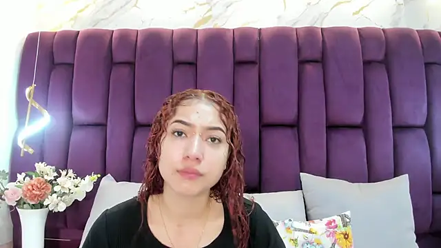 Snapshot of megannherrera chatting on October 2025 12:03:02 PM megannherrera online show from October 2025 12:03:02 PM