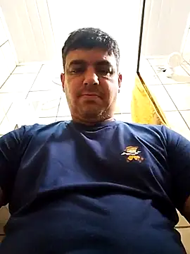 Snapshot of branquinho3 chatting on November 2025 08:35:02 PM branquinho3 online show from November 2025 08:35:02 PM