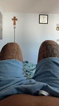 Snapshot of Lunablu13 chatting on December 2025 04:01:02 PM Lunablu13 online show from December 2025 04:01:02 PM