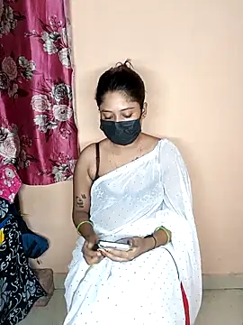 Horny wife Salu online show from September 2025 08:30:01 PM