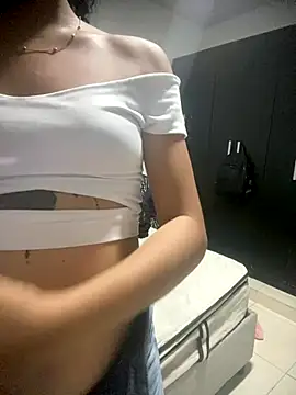 Snapshot of KarimAnxiex chatting on September 2025 06:28:02 AM KarimAnxiex online show from September 2025 06:28:02 AM