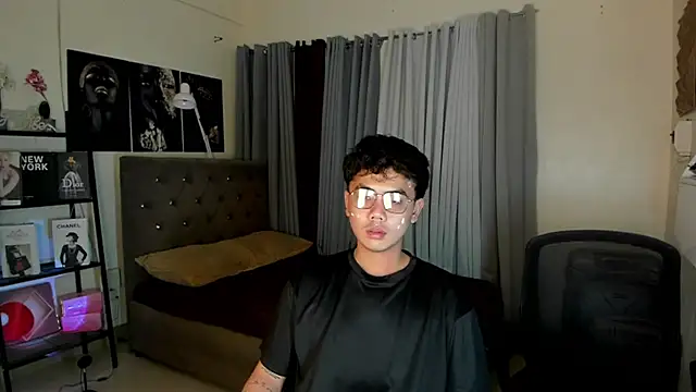 mightyhotcock online show from September 2025 11:09:01 AM