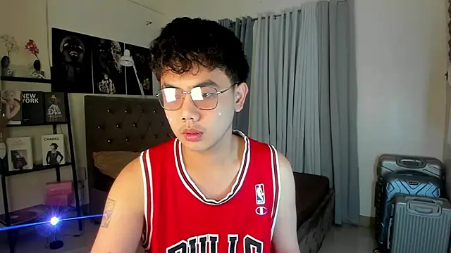 mightyhotcock online show from September 2025 06:13:01 AM