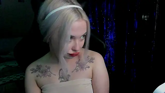 velunnight online show from September 2025 05:16:01 PM