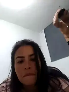 KimAguilera online show from September 2025 05:20:01 AM
