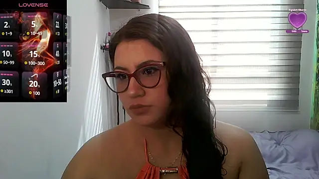 Vesper Vixen online show from September 2025 01:35:02 PM