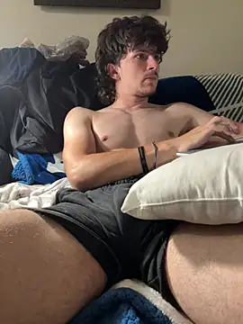 Snapshot of conradical18 chatting on September 2025 02:26:01 AM conradical18 online show from September 2025 02:26:01 AM