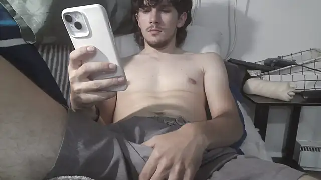 Snapshot of conradical18 chatting on October 2025 01:47:02 AM conradical18 online show from October 2025 01:47:02 AM