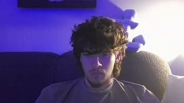 Snapshot of conradical18 chatting on October 2025 02:34:02 AM conradical18 online show from October 2025 02:34:02 AM