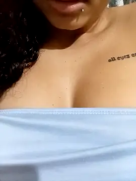 clarinha2 online show from October 2025 12:11:02 AM