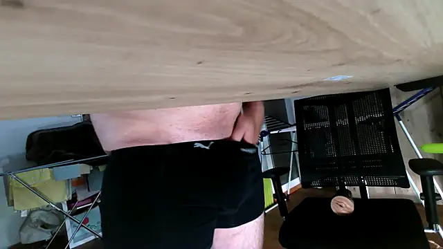 Snapshot of michaelm1983 chatting on September 2025 07:42:01 AM michaelm1983 online show from September 2025 07:42:01 AM