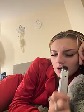 Summer21k online show from October 2025 08:09:01 PM