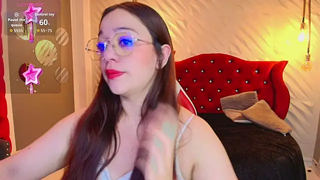 Charmeine  online show from September 2025 02:04:02 AM