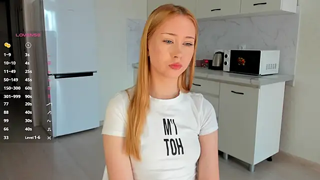 MoonPetal online show from September 2025 11:34:02 AM