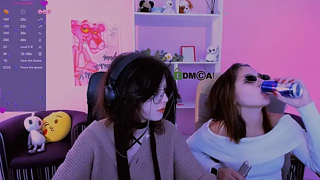 afina crazy online show from September 2025 07:03:02 PM