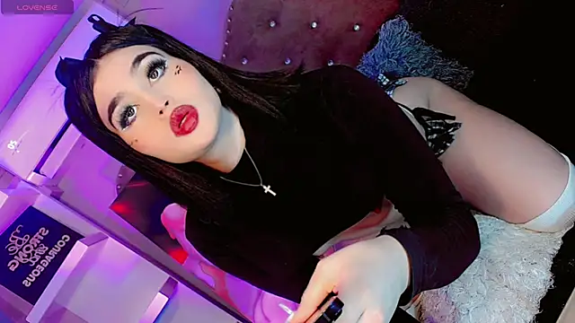 Daphnne Foxx online show from September 2025 11:21:02 AM