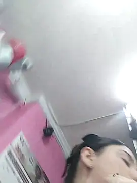 Keisy 20 online show from September 2025 04:52:02 PM