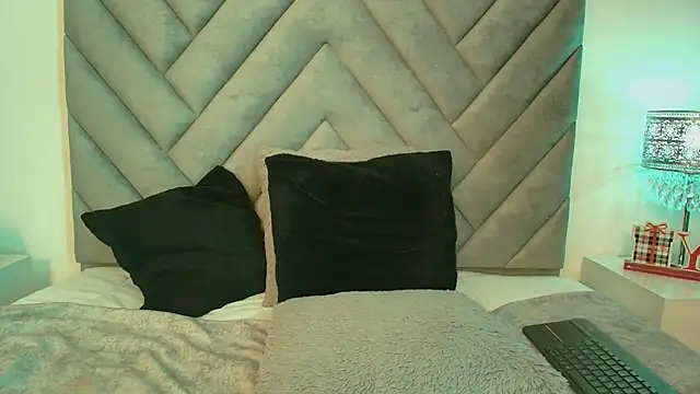 Snapshot of sofia_owens2 chatting on November 2025 11:25:01 AM sofia owens2 online show from November 2025 11:25:01 AM