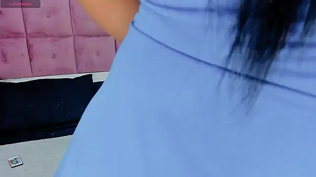 missconnor online show from September 2025 01:05:02 PM