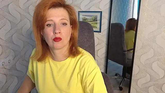 Snapshot of Elannaria chatting on September 2025 03:45:01 PM Elannaria online show from September 2025 03:45:01 PM