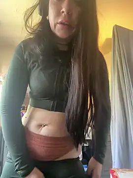 valentinalamont online show from September 2025 11:56:02 AM