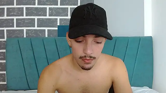 Jake laraxxx online show from September 2025 05:46:02 PM