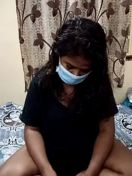 Snapshot of HAANNIAA chatting on November 2025 07:47:01 PM HAANNIAA online show from November 2025 07:47:01 PM