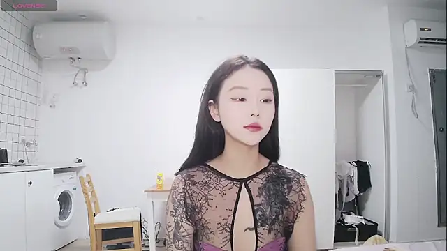 MOMO-521 online show from September 2025 04:20:01 PM
