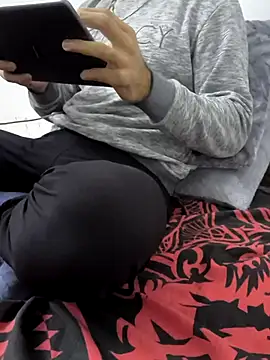 Snapshot of yazinyazin1 chatting on November 2025 11:25:02 PM yazinyazin1 online show from November 2025 11:25:02 PM