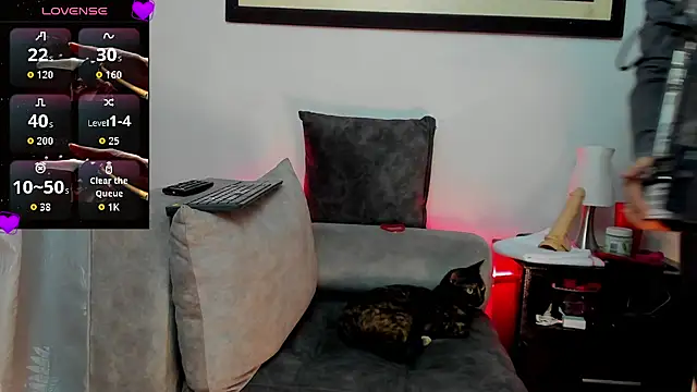 BrendaRousee online show from September 2025 02:33:01 AM