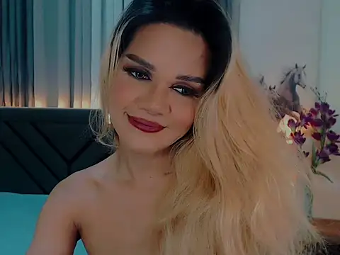 BellaBumzyy online show from September 2025 03:33:02 AM