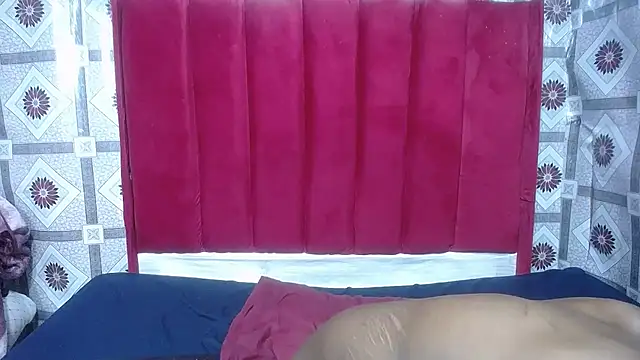 Amber-Diamondxxx online show from September 2025 08:20:02 AM